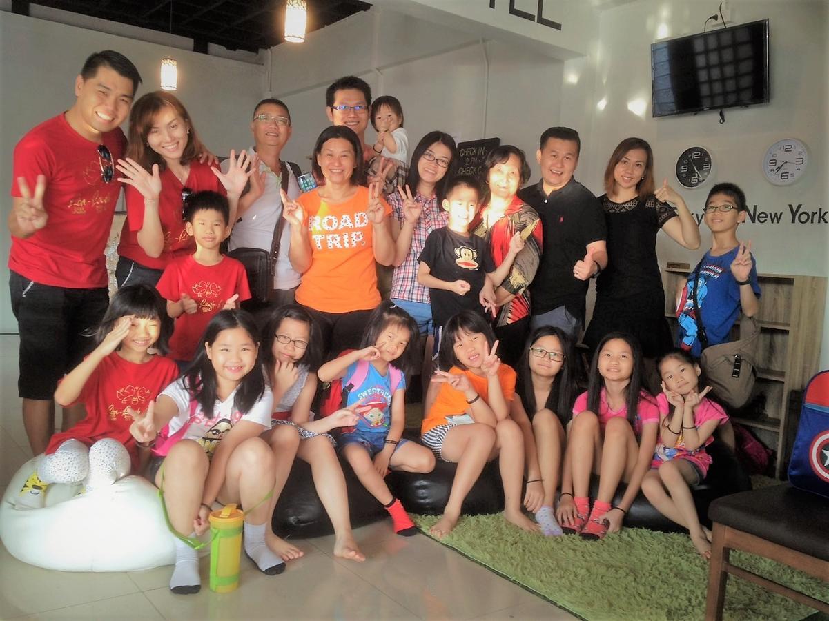 Mad Panda Hostel Hua Hin Ngoại thất bức ảnh
